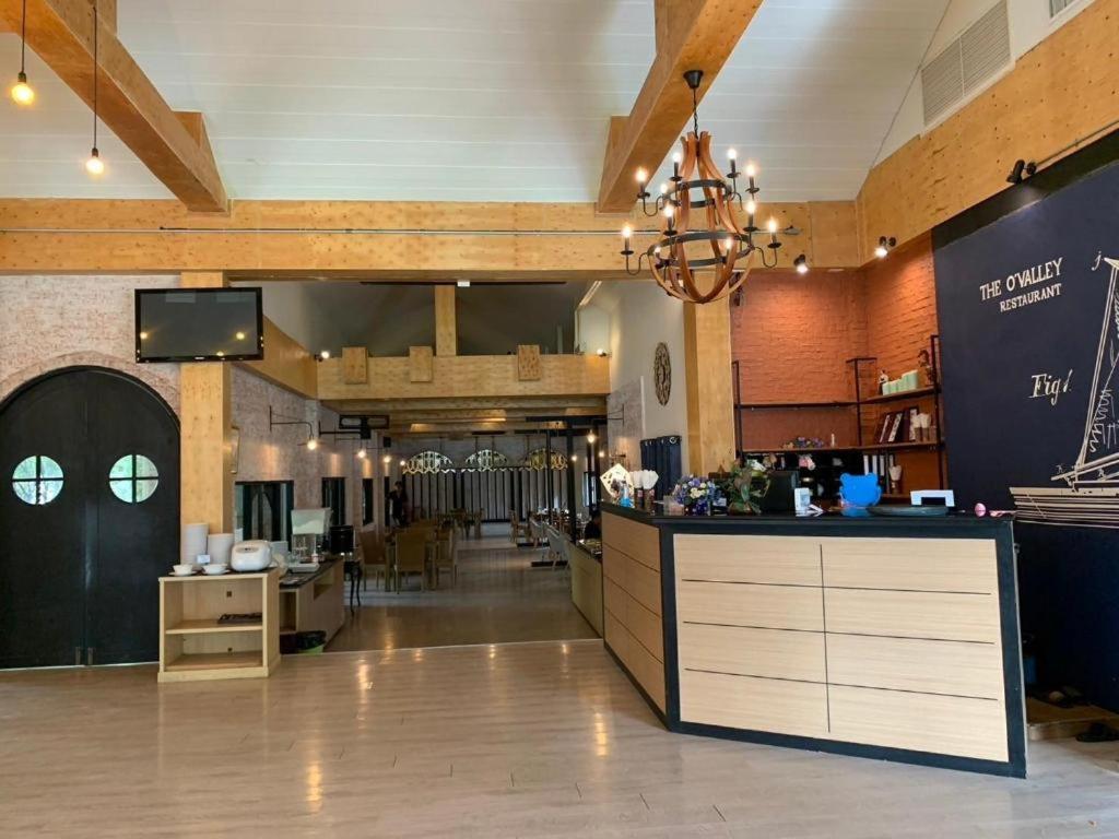 The O Valley Boutique Hotel Сурат Тхани Екстериор снимка