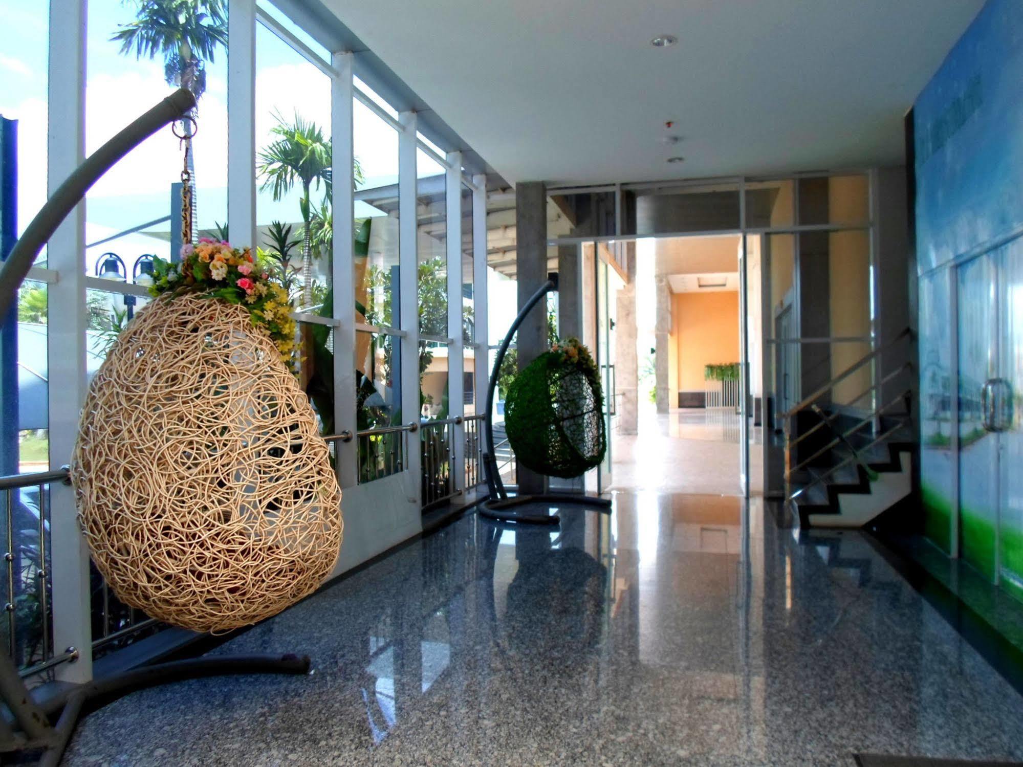 The O Valley Boutique Hotel Сурат Тхани Екстериор снимка